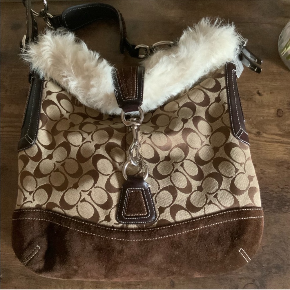 Coach Signature Set Handbag Tote Purse Wallet Winter Fur leather canvas - Picture 5 of 15